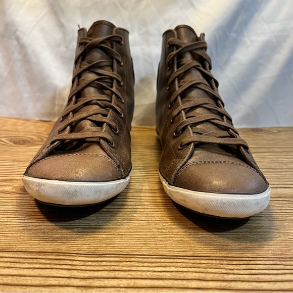 Converse Chuck Taylor All Star Hi Tops Brown Leather Size 10 - Picture 3 of 12